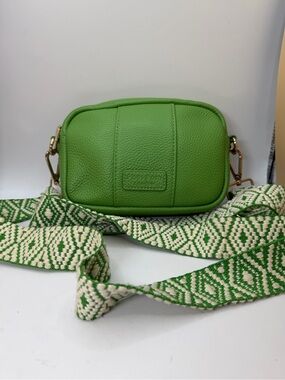 Pom Pom London City Mini Crossbody Bag in Frog Green